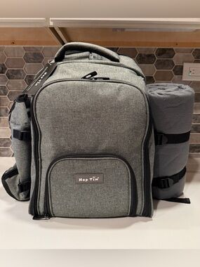 Hap Tim Picnic Basket Backpack for 4 Person,